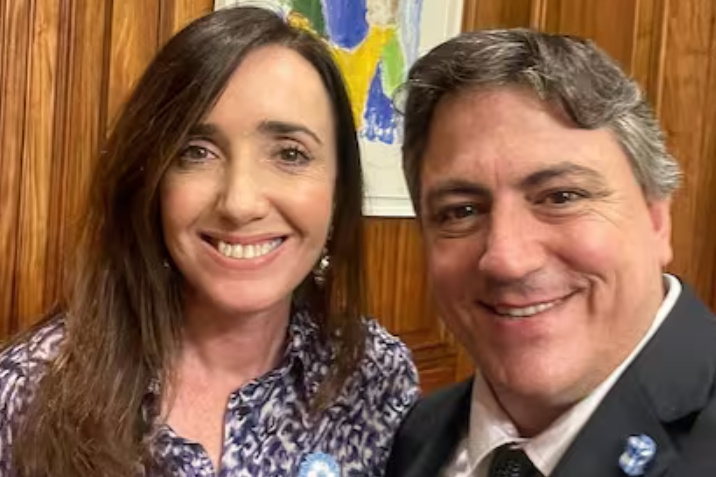 Paoltroni presentó su monobloque y le tira más fuego a la interna de La Libertad Avanza thumbnail