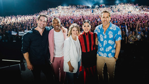 Ryan Reynolds, Corey Hawkins, Adria Arjona, Mélanie Laurent y Manuel García-Rulfo, de "Escuadrón 6" en la “CCXP 19”. 