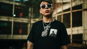 "Lavate los dientes y salí a hacer lo que tenés que hacer", dice Alejo Acosta, que desde los 13 activa en la cultura hip hop.