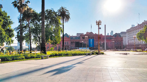 Cristina Kirchner y Alberto Fernández cerraán la jornada en la Plaza de Mayo.