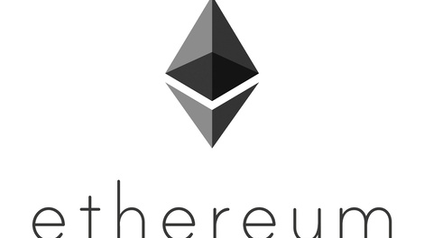 Por la posibilidad de crear contratos inteligentes y tokens, Ethereum es la favorita de los programadores cripto.
