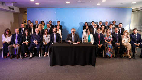 Para Canelo, Fernández cumplió con su promesa de integrar en su Gabinete a todas las fuerzas del Frente de Todos.