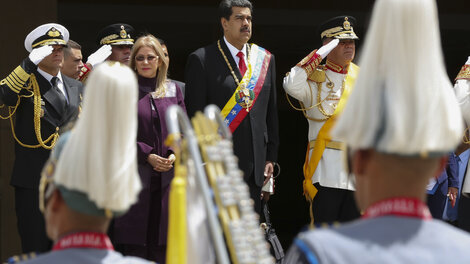 Maduro habló de acercamiento en el acto de ayer por la independencia de Venezuela.