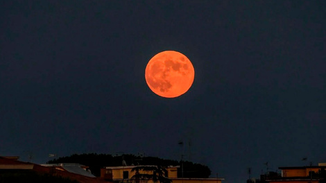 La Luna de las Flores se verá este jueves 7 de mayo y será la última superluna de 2020. (Fuente: AFP)