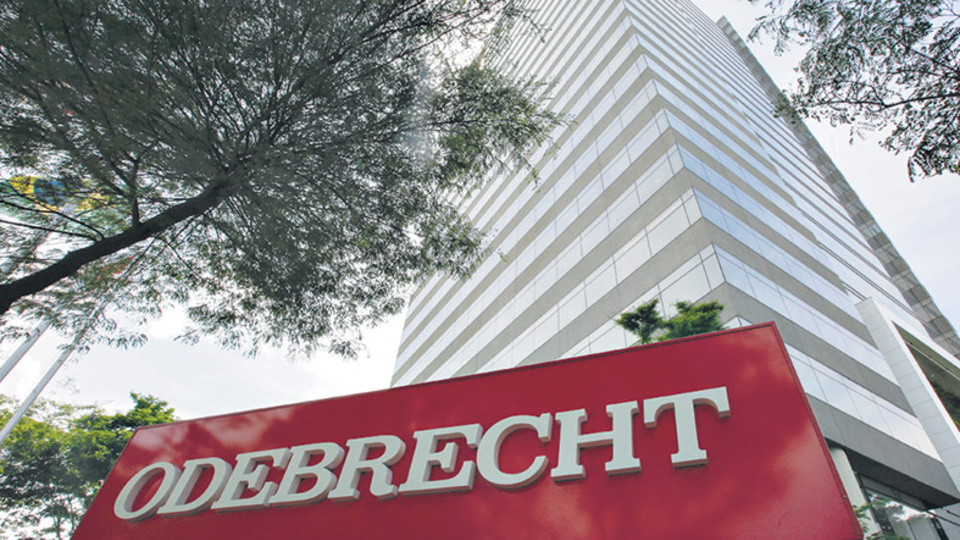 Oficializaron la exclusión de Odebrecht de la obra pública