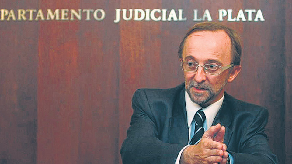 A Fernando Cartasegna le encontraron una serie de irregularidades en su fiscalía.