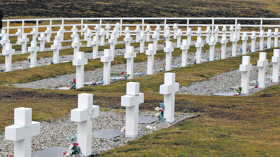 Detectan irregularidades en el cementerio de soldados argentinos en las Malvinas