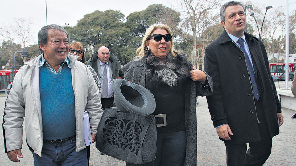 El campo respondió en las urnas a la política del Gobierno, celebró Etchevehere, titular de la Rural.