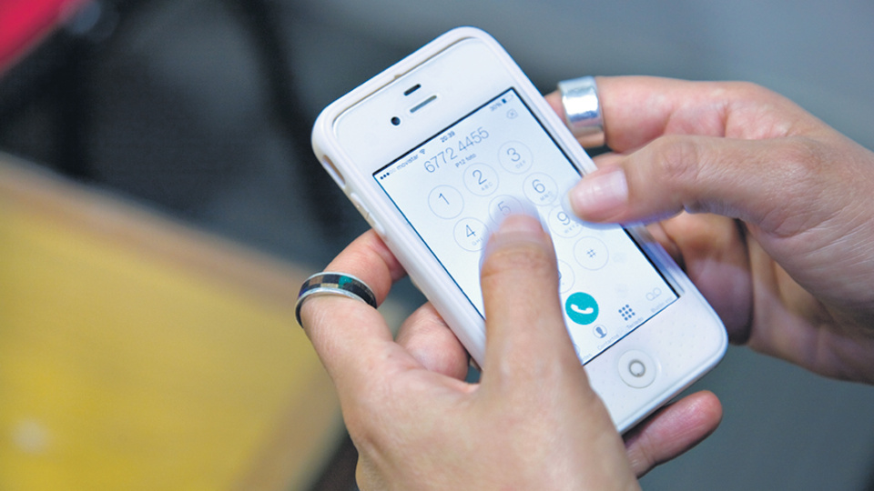 Llamada para firmas de Telefonía, TV por cable e