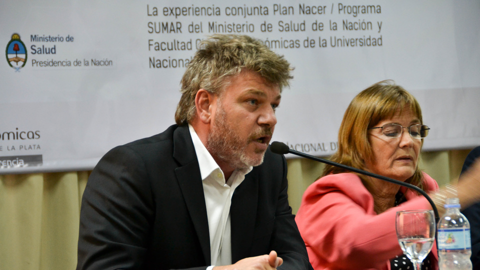 Image: https://images.pagina12.com.ar/styles/focal_16_9_960x540/public/2017-10/el-dr-german-lodola-de-la-universidad-torcuato-di-tella.jpg?itok=DNXJvn6z