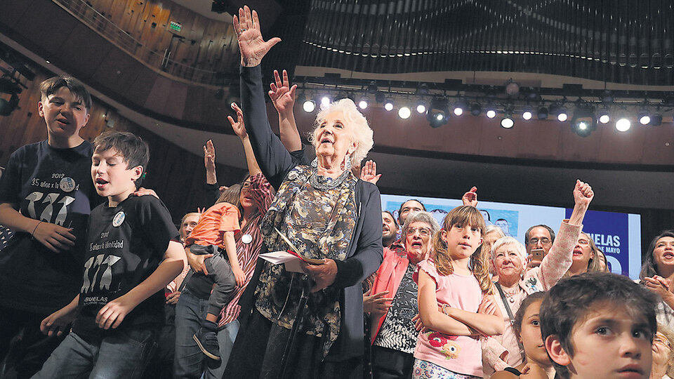 Las Abuelas de Plaza de Mayo anunciaron ayer en el Centro Cultural Kirchner el hallazgo de una nueva nieta.