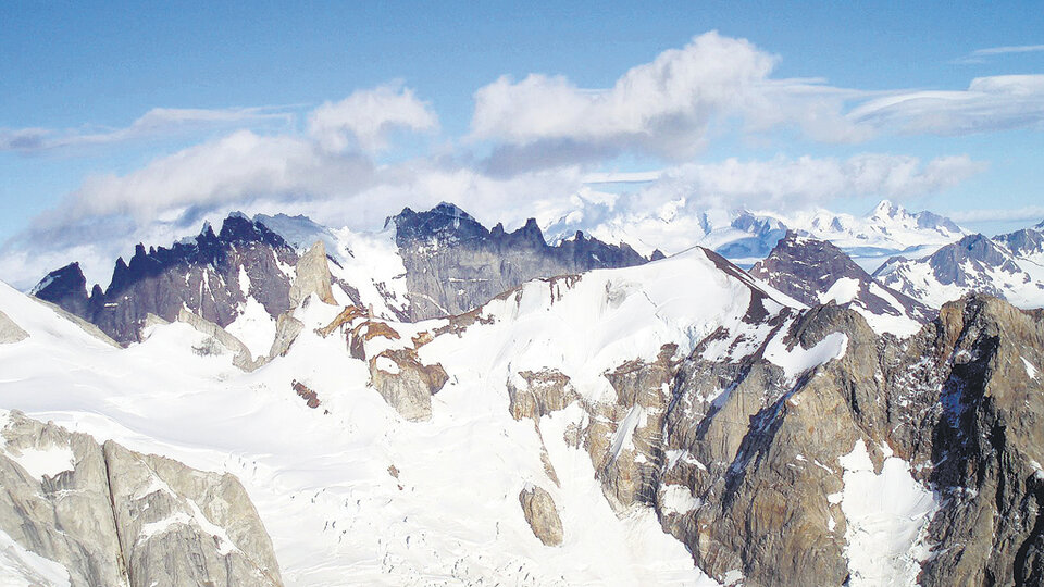 Las organizaciones reclaman que se cumpla el principio de no regresión en la protección glaciar.