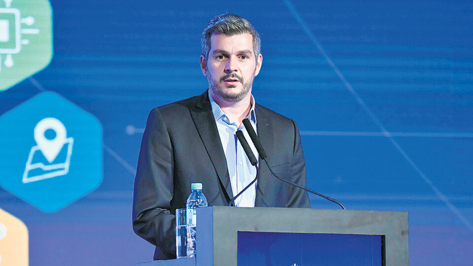 Marcos Peña en el cierre de la Conferencia Industrial de la UIA. Ratificó el rumbo, pero eludió explicaciones.