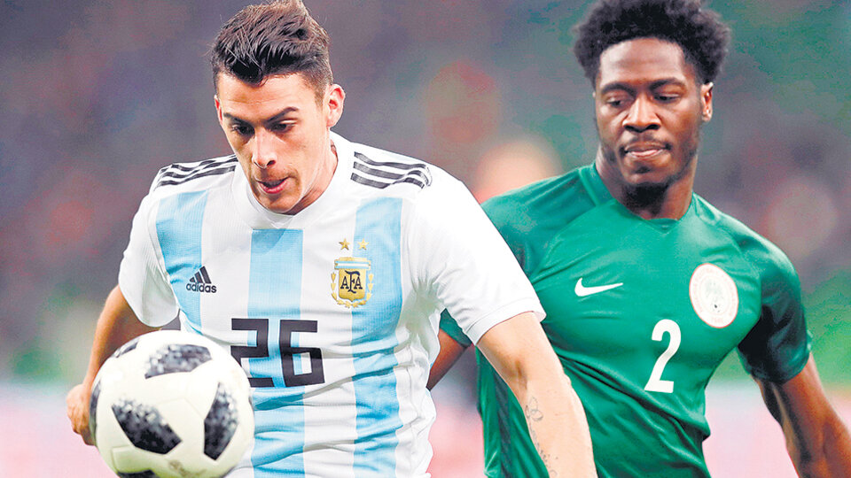 Pavón desequilibró por derecha y participó del segundo gol.