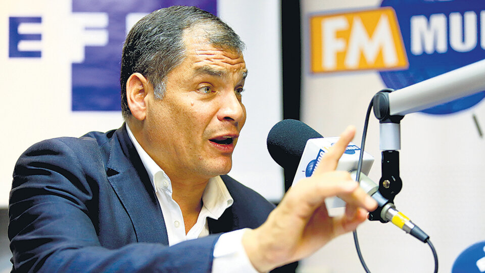 El ex presidente Rafael Correa renuncio al partido político que lo llevo a la presidencia de Ecuador