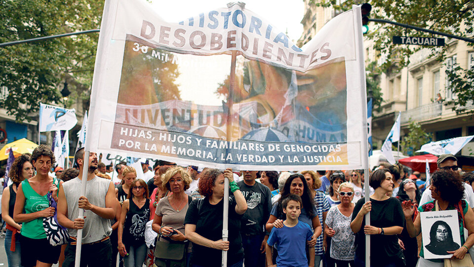 “Historias desobedientes”, una de las organizaciones que marchó ayer.