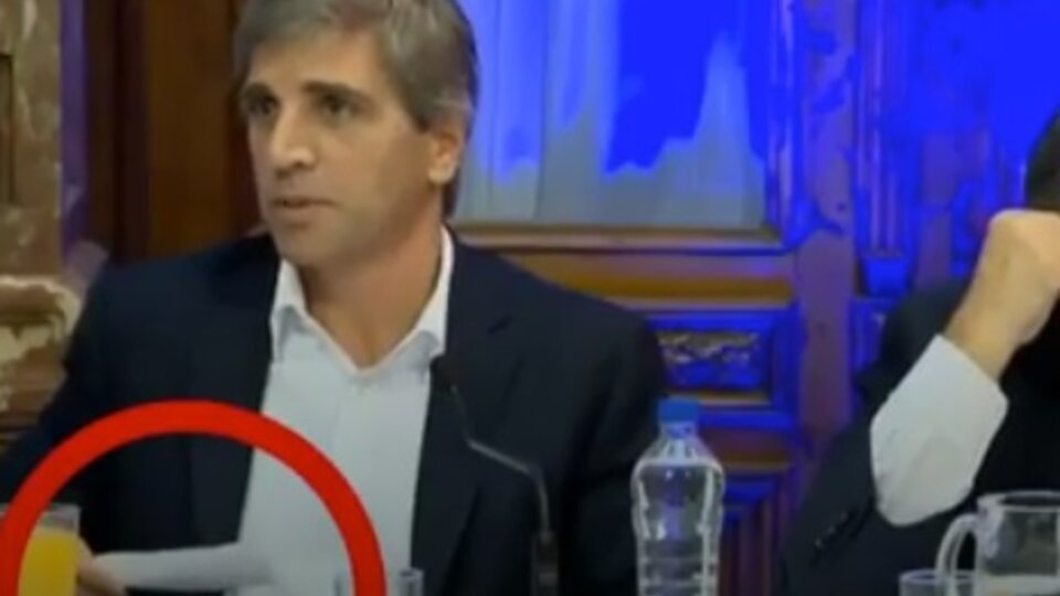 El Papelón Del Papelito El Momento En Que Caputo Le Manda El Mensaje A Cerruti Página12