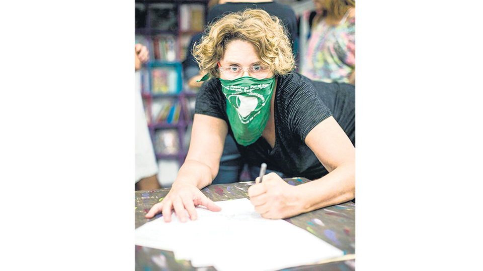 Verónica LLinás, una de las 150 actrices que firmaron una carta pública pidiendo el aborto legal.