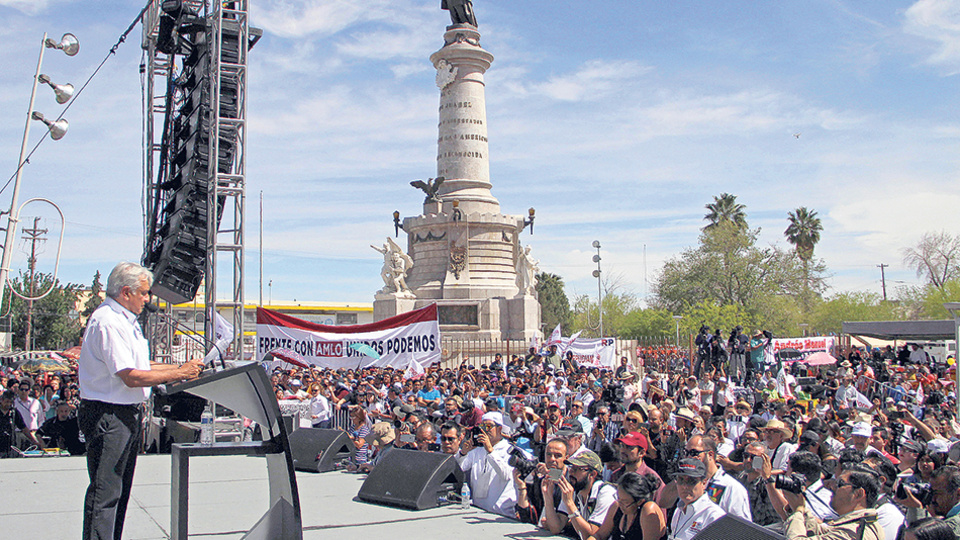 AMLO promete que los consulados mexicanos en EE.UU. se convertirán en “procuradurías” para la defensa de emigrantes.