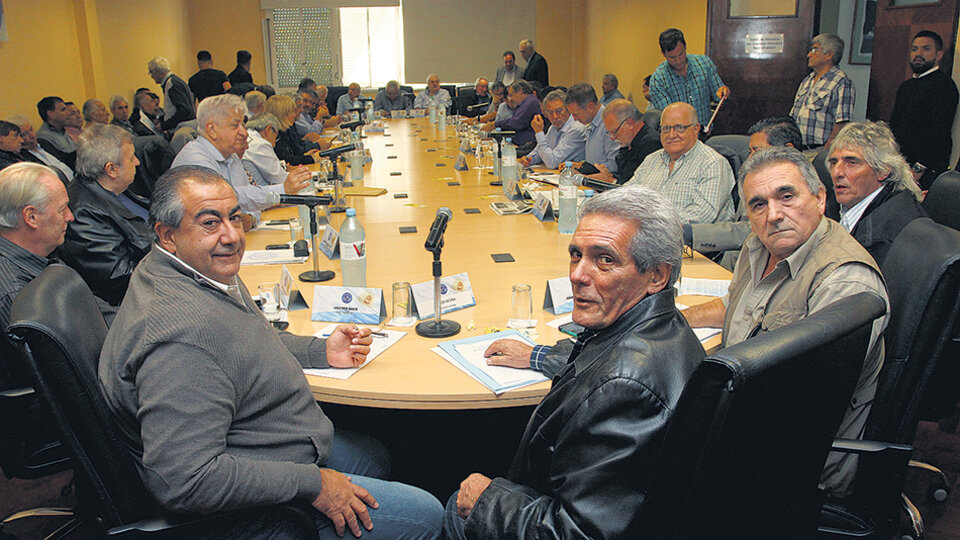 Las discusiones en el seno de la central afloraron en la última reunión del consejo directivo.