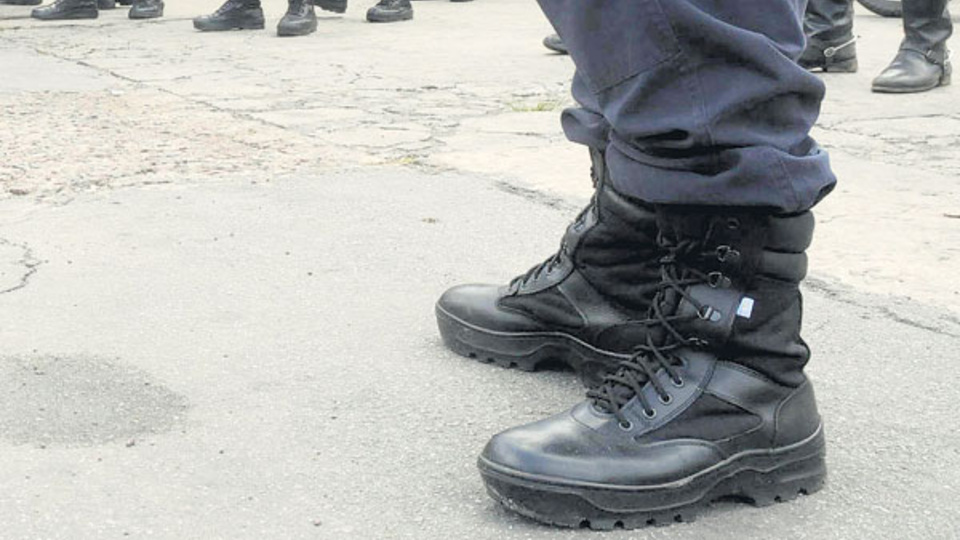 Los policías fueron separados de la fuerza, informó el ministro Cristian Ritondo.