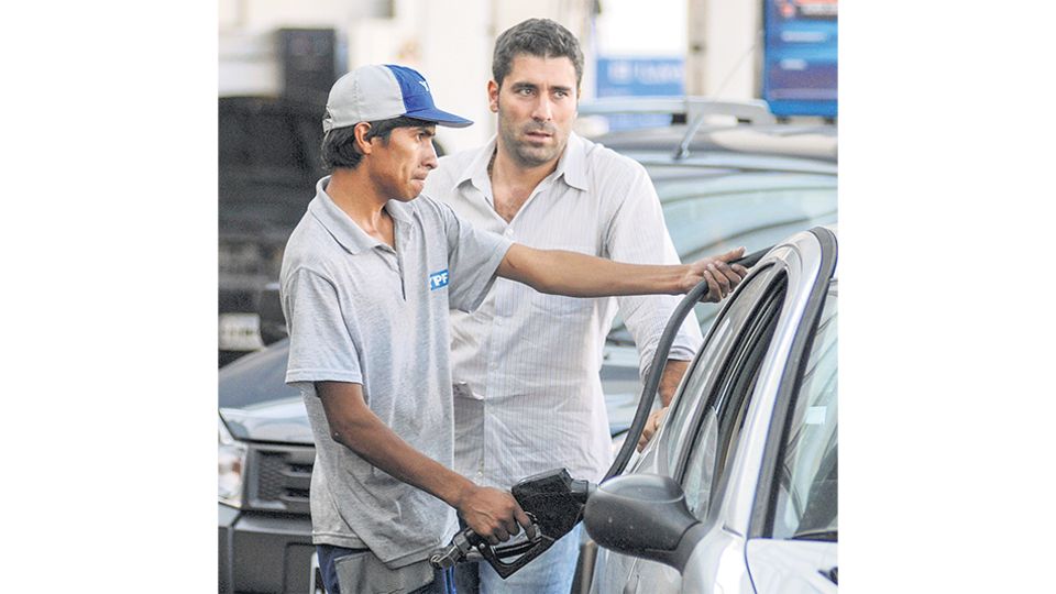 YPF picó en punta y en las próximas horas aumentarán las otras empresas.