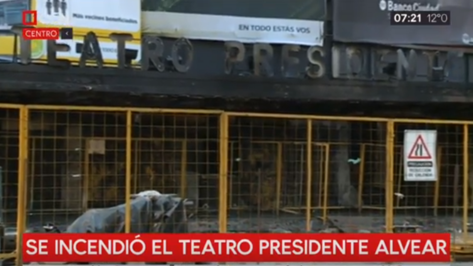 Resultado de imagen para se incendiÃ³ teatro alvear