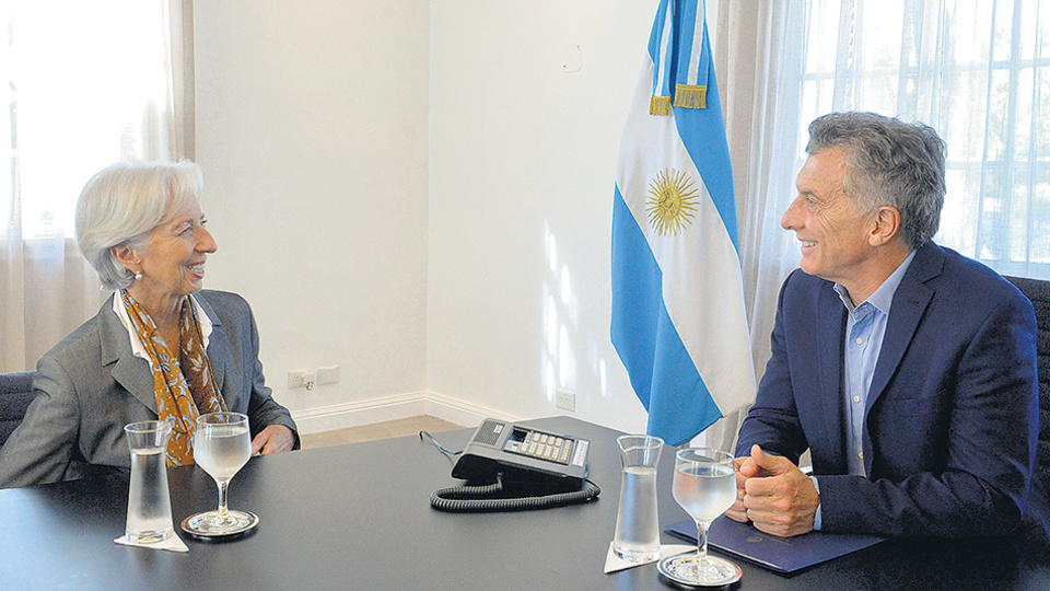 El presidente Mauricio Macri junto a la directora gerente del FMI, Christine Lagarde.