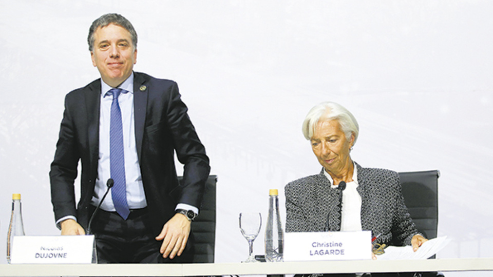 NicolÃ¡s Dujovne y Christine Lagarde. La pregunta es quÃ© pasarÃ¡ cuando se acaben los recursos prestados.