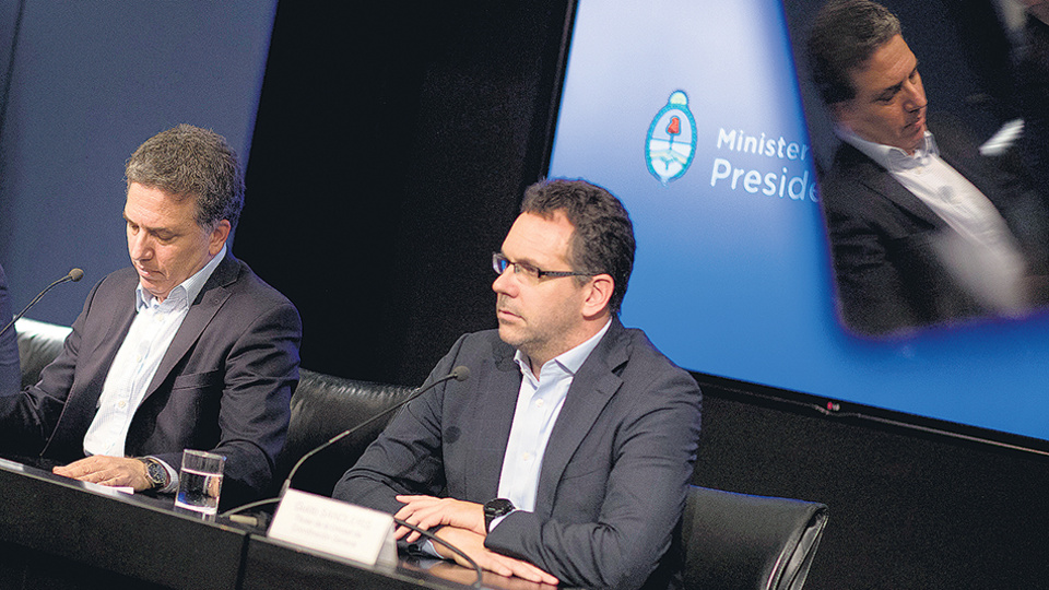 “Vamos a volver a corregir hacia abajo la estimación de crecimiento para este año”, admitió Sandleris.