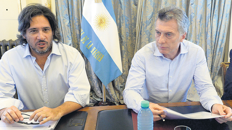 El presidente Mauricio Macri junto al ministro de Justicia, Germán Garavano.