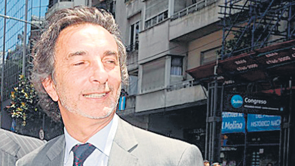 El oficialismo intentó despegar de las supuestas coimas al primo de Macri, Angelo Calcaterra.