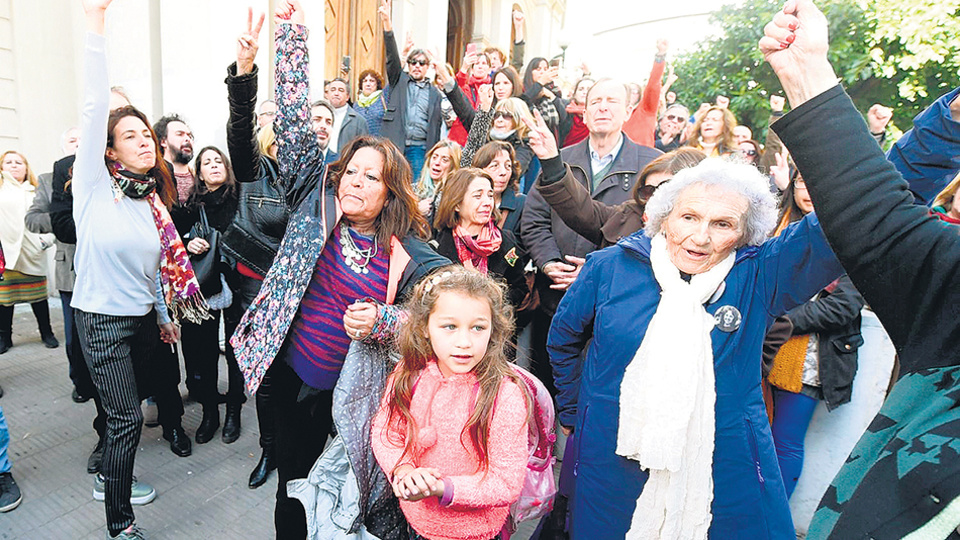 La despedida a Chicha Mariani, una de las mejores representantes de la lucha por los derechos humanos.