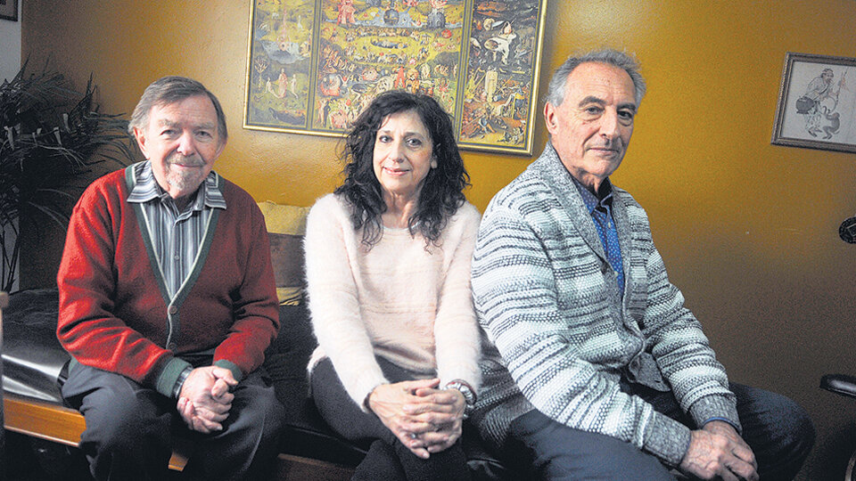 El psiquiatra y psicoanalista Néstor Carlisky, la psicóloga Nilda Rodríguez Rafaelli y el médico Juan José Falcone.