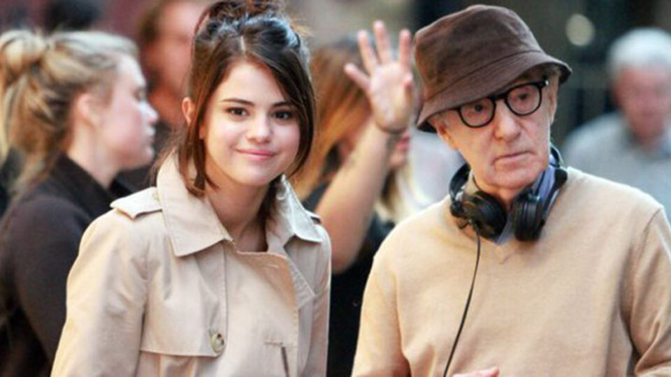Allen con Selena Gomez en el rodaje de &amp;quot;A Rainy Day In New York&amp;quot;.