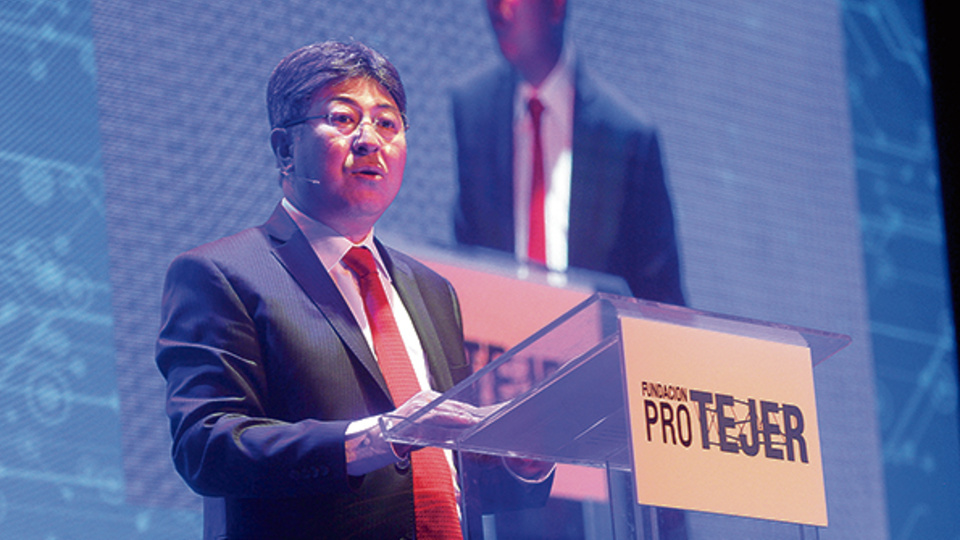 Yeal Kim, presidente de Protejer, en la conferencia de la entidad.