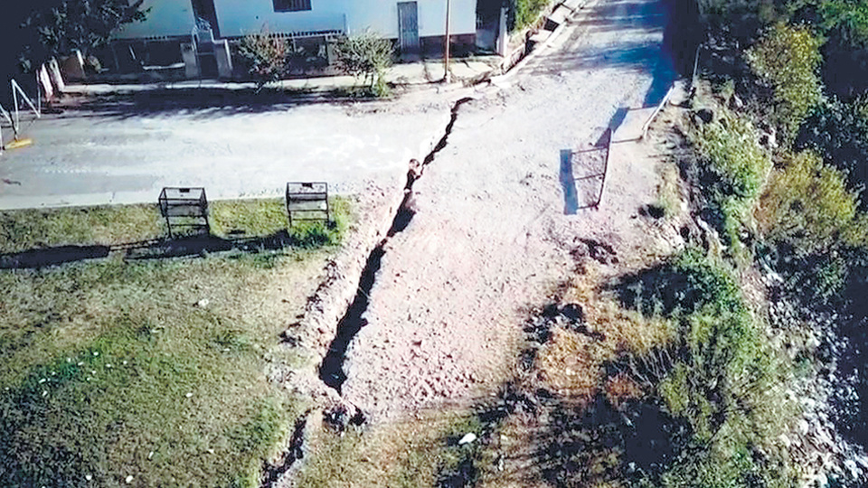 Entre Rios| Una grieta podría hacer desaparecer a un barrio
