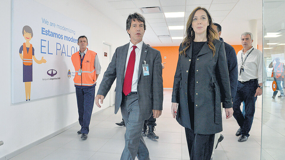 La gobernadora Vidal recorrió ayer obras en el aeropuerto de El Palomar.
