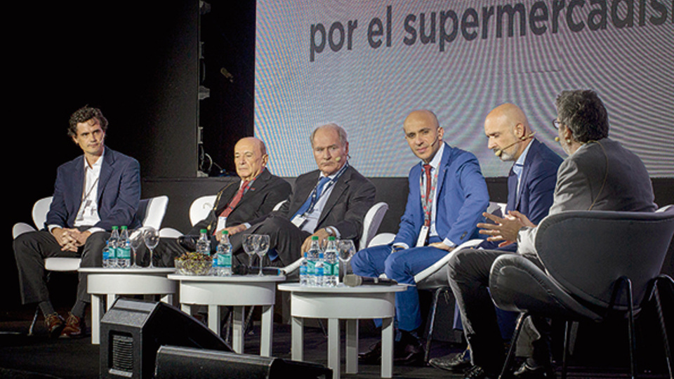 Beccar Varela (Walmart), Coto (Coto), Braun (La Anónima), Baitieh (Carrefour) y Tijeras (Libertad) expusieron en el panel principal.