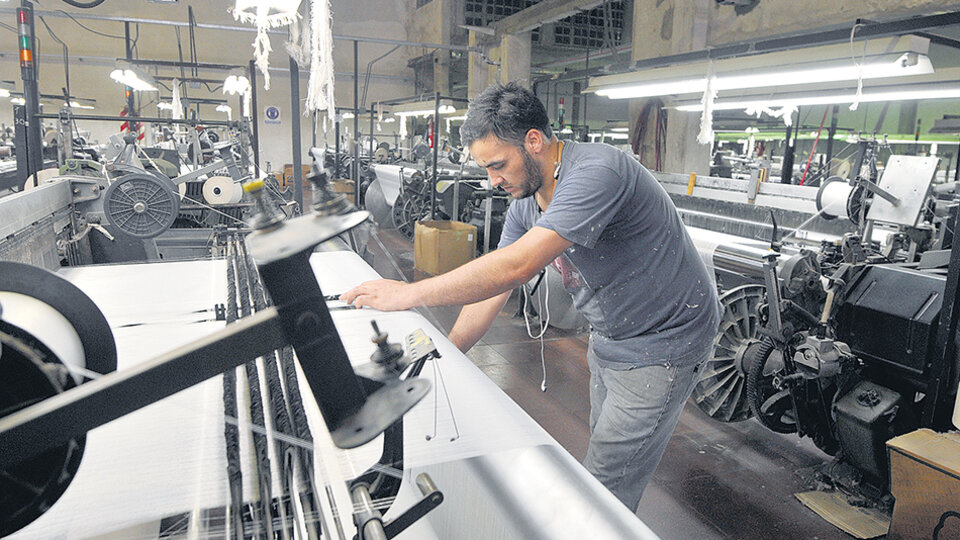 De cada cien trabajadores echados en estos meses, 74 se desempeñaban en talleres y fábricas.