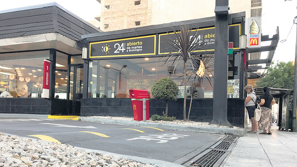 El local de McDonald’s donde ocurrió la agresión.