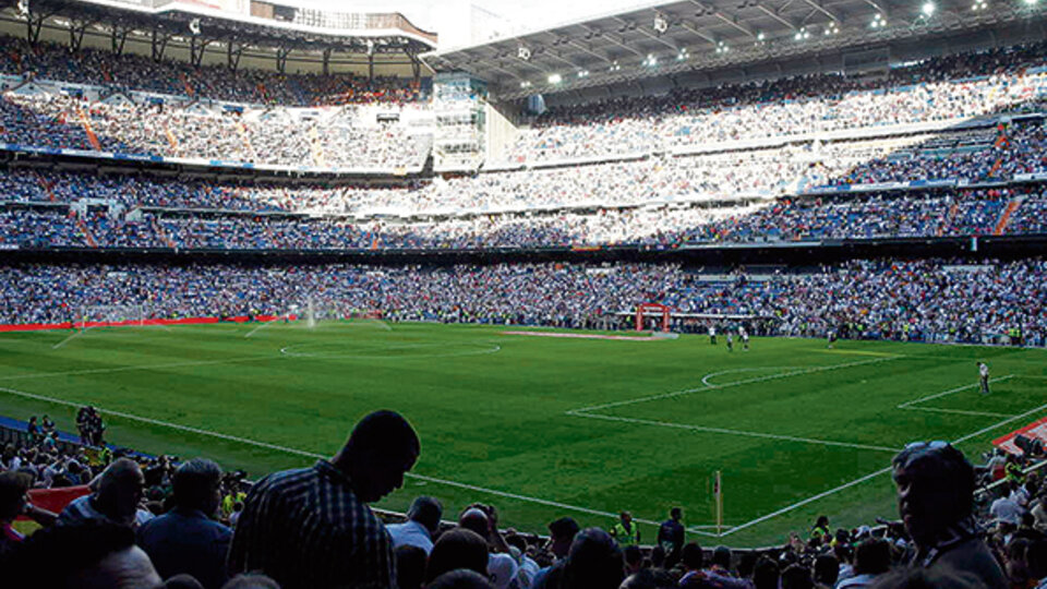 En la elección del estadio del Real Madrid fueron decisivos los intereses económicos.