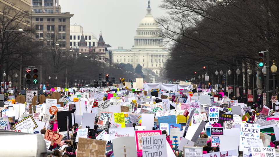 Una calle de Washington, repleta de manifestantes.