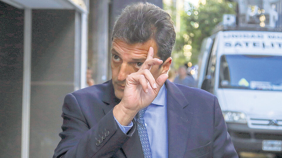 âLes pedimos a la Justicia y al Gobierno que se investigue, es un hecho graveâ, reclamó el frente de Massa.