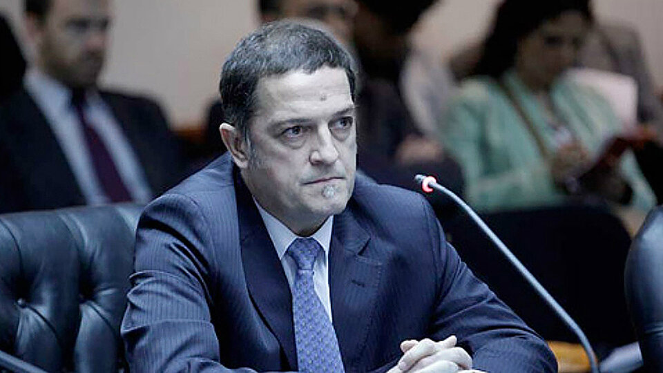 El juez Luis Rodríguez denunciado por corrupción | Mañana se reúne la  Comisión de Disciplina del Consejo de la Magistratura | Página12