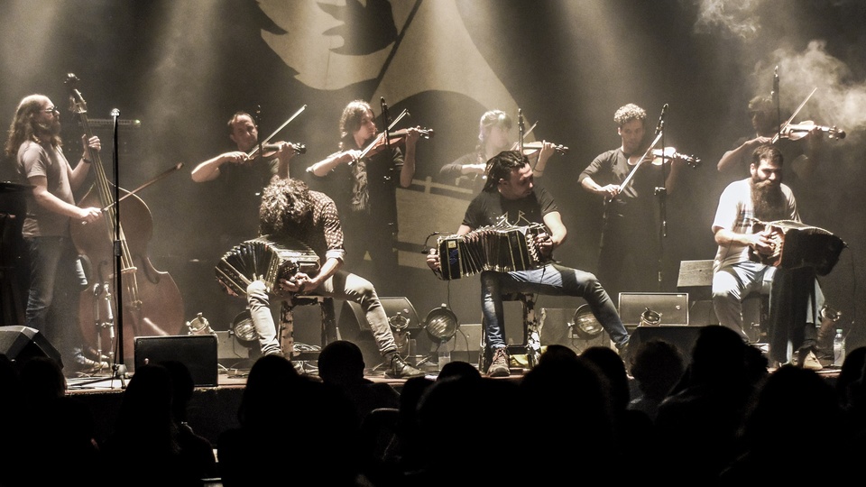 La Orquesta Típica Fernández Fierro meterá una saga en su casa, el CAFF, abre hoy y repite el 23 y el 27/3.