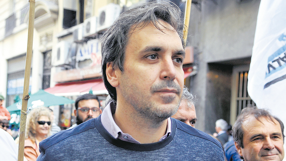 El juez Ramos Padilla participó de la marcha por el Día de la Memoria.