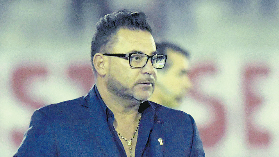 El equipo de Antonio Mohamed debutó con una derrota en el torneo continental.