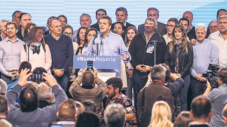 Massa en un momento de su discurso en Parque Norte.