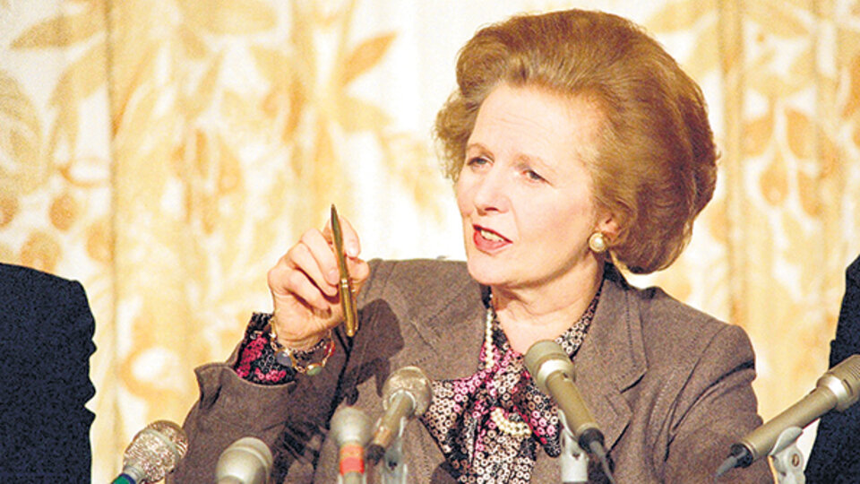 Margaret Thatcher formuló que para el neoliberalismo “la economía es el método, el objetivo es el alma” (psique).